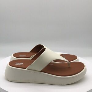 Teva womens Thong Sandals size 8 US